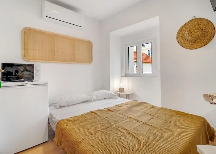 Modern Cocoon In Santos W Ac | By Airnest *