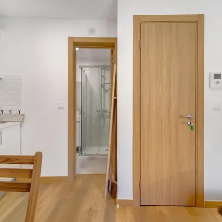 Modern Cocoon In Santos W Ac | By Airnest * Lisbon
