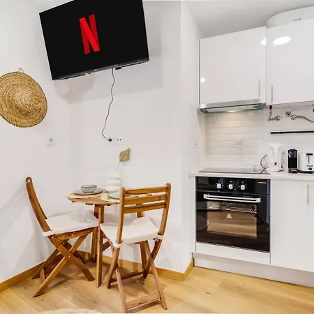 Charming Studio W/ A/C - Santos | By Airnest Apartamento